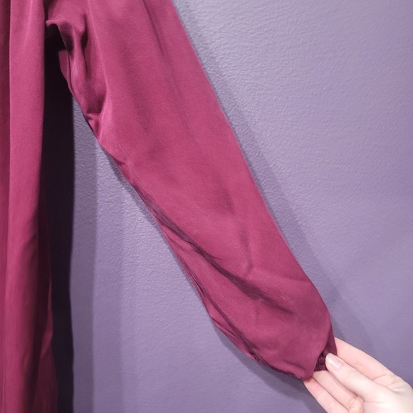 Maternity medium wine smocked shoulder dress - Picture 4 of 5